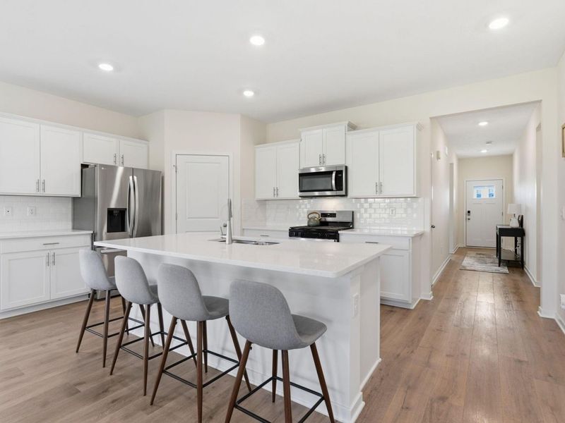 146 Oak Valley Court, Newark, OH 43055 Photo 7