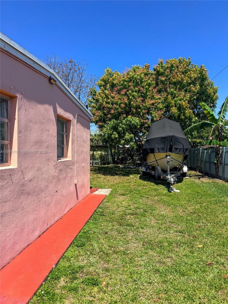 9971 SW 41st Ter , Miami, FL 33165 Photo