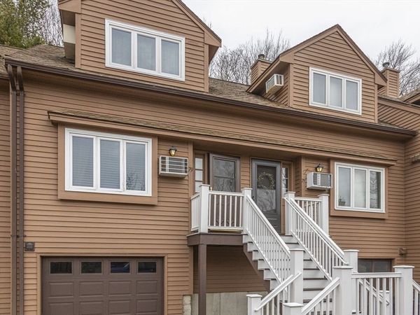 79 Casablanca Ct, Unit 79, Haverhill, MA 01832