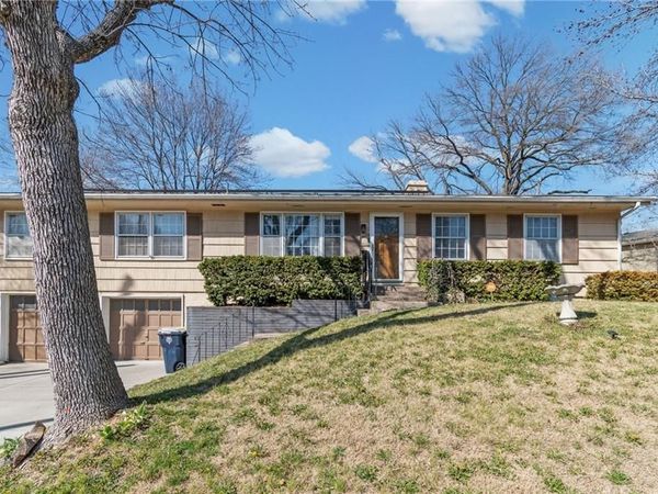 3432 NE 46TH Street, Kansas City, MO 64117