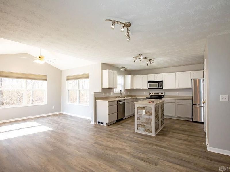 6707 Duryea Court, Huber Heights, OH 45424 Photo 11