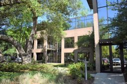 710 Johnnie Dodds Boulevard  photo 4