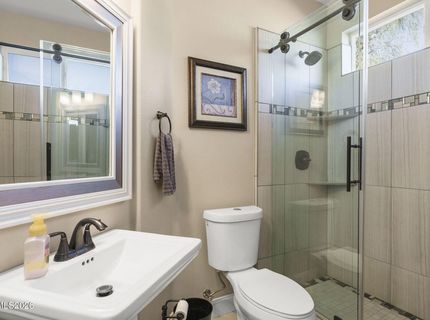 6899 Cinnamon Drive, Sparks, NV 89436 Photo