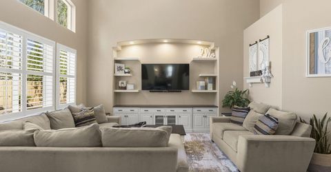 6899 Cinnamon Drive, Sparks, NV 89436 Photo