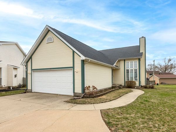 313 Sullivan Drive , Colona, IL 61241