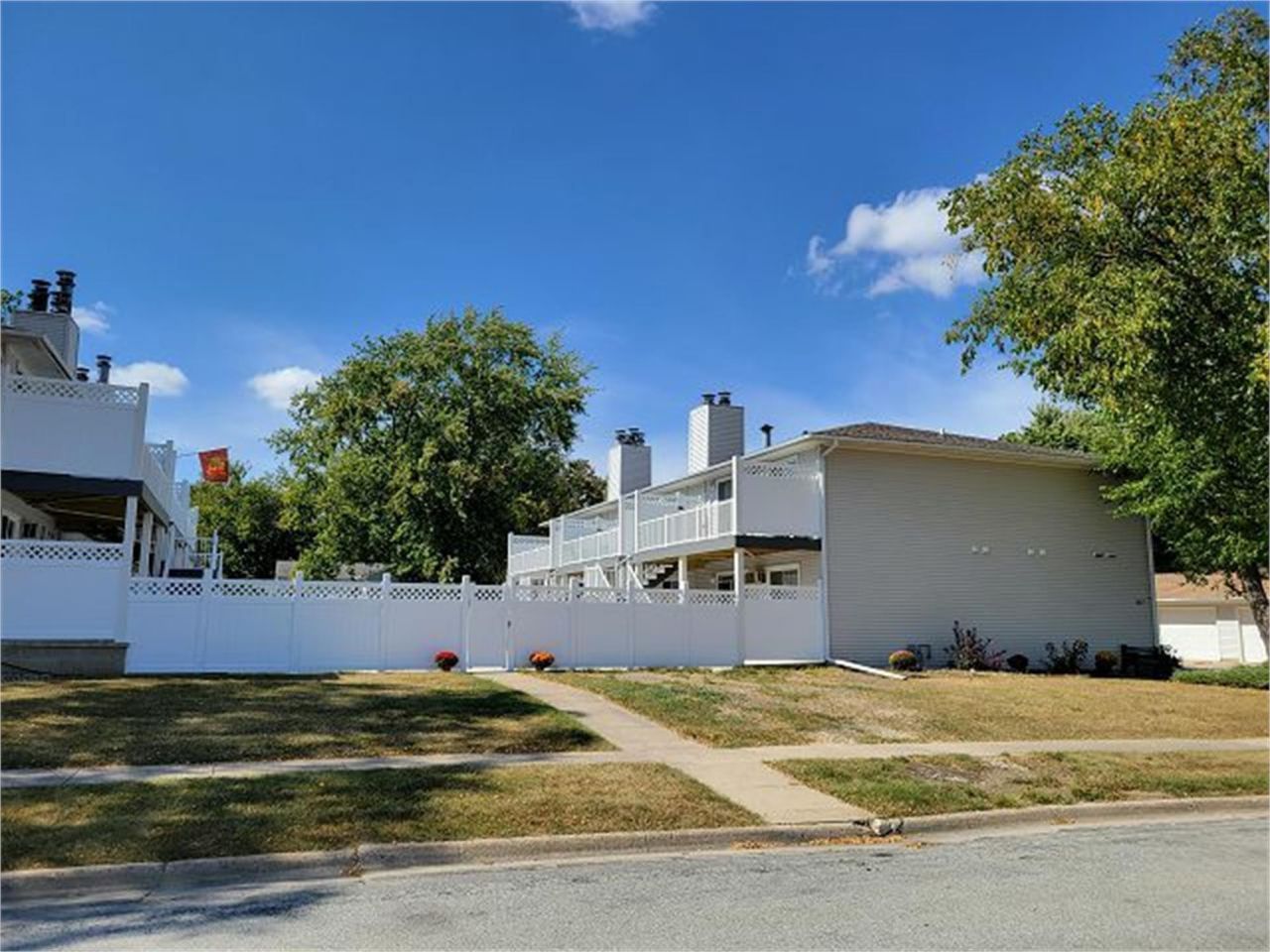 217 NW 21st Street, Unit 7, Waverly, IA 50677 Main Photo