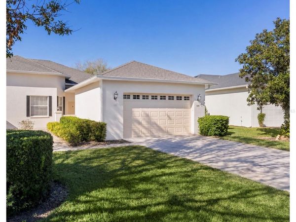 1018 GREEN GATE BOULEVARD, GROVELAND, FL 34736