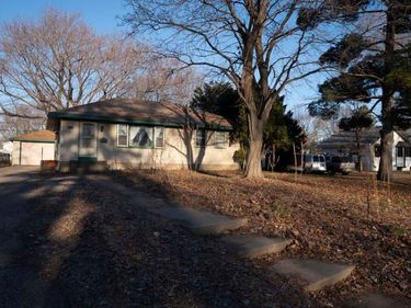 5453 N 4th Street, Brooklyn Center, MN 55430