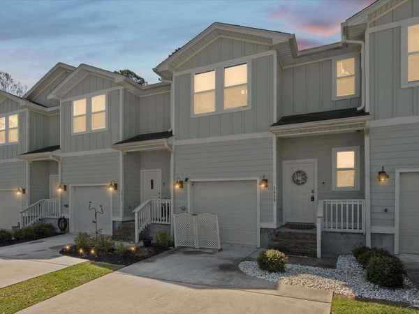 1419 Iroquois Ct, Pensacola, FL 32534