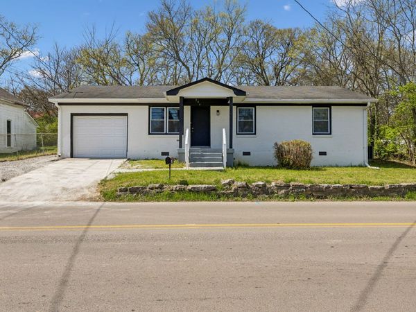 594 5th Ave N, Lewisburg, TN 37091