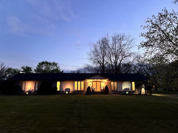 211 Lake Terrace Dr , Hendersonville, TN 37075