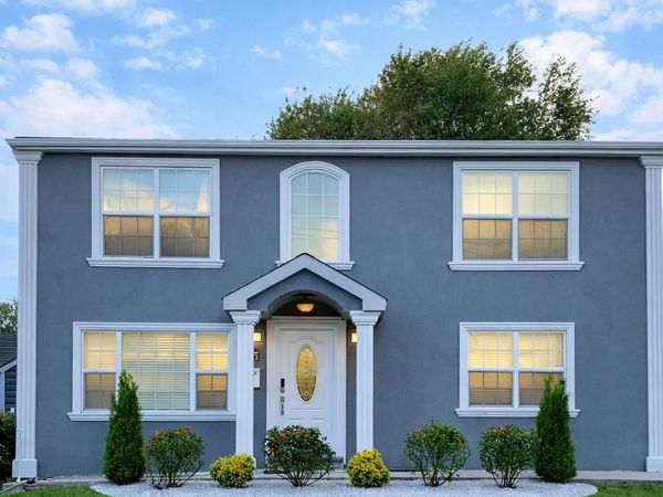 684 Dorothea Lane, Elmont, NY 11003