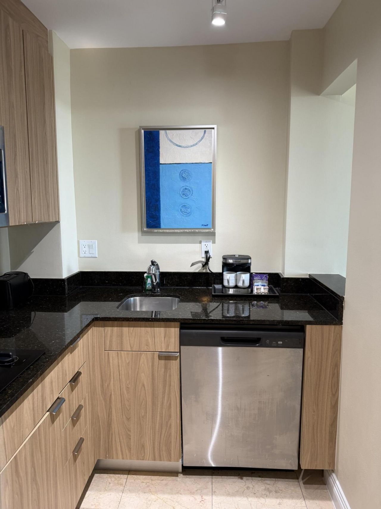 2670 E Sunrise Boulevard, Unit 703, Fort Lauderdale, FL 33304 Photo