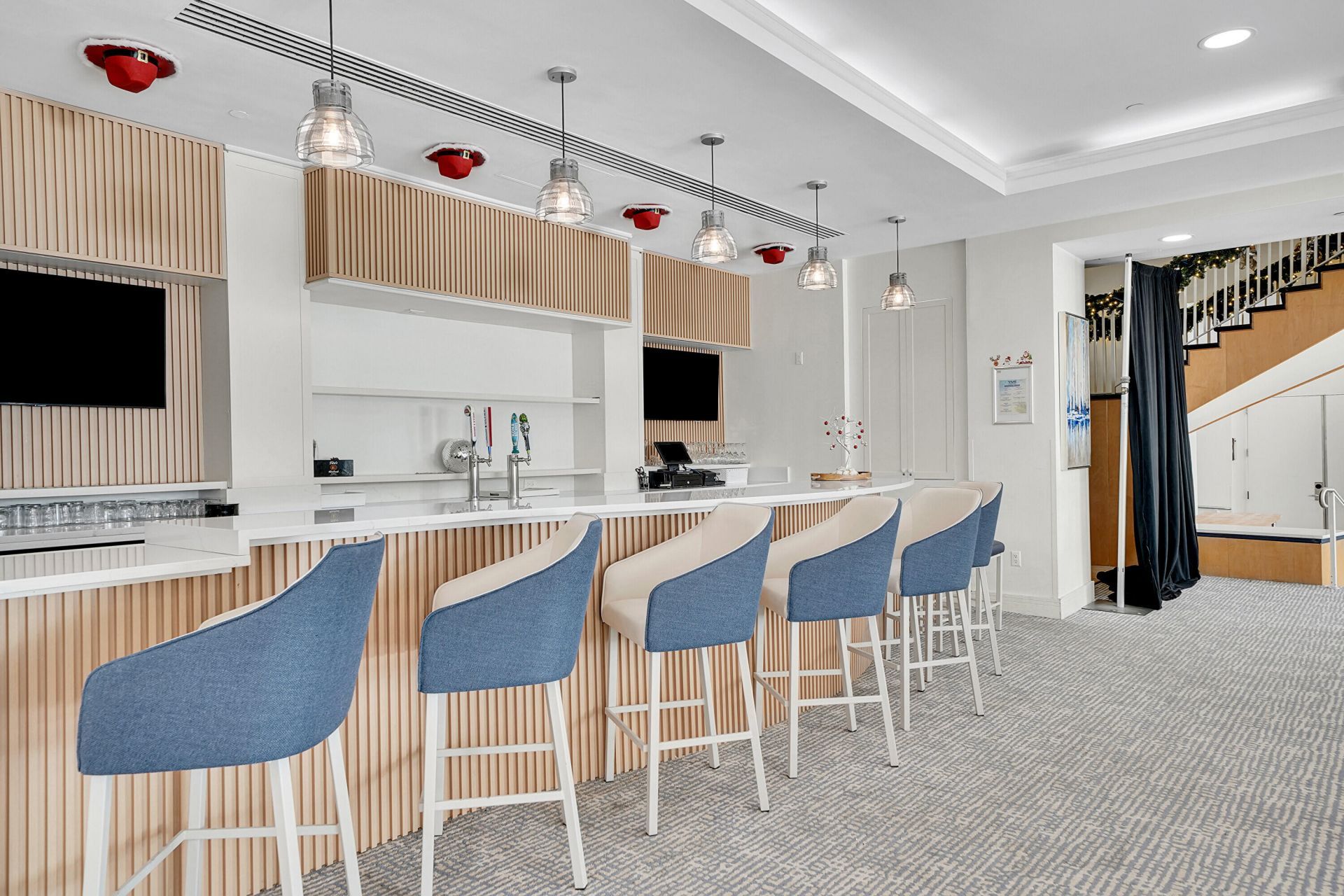 2670 E Sunrise Boulevard, Unit 703, Fort Lauderdale, FL 33304 Photo