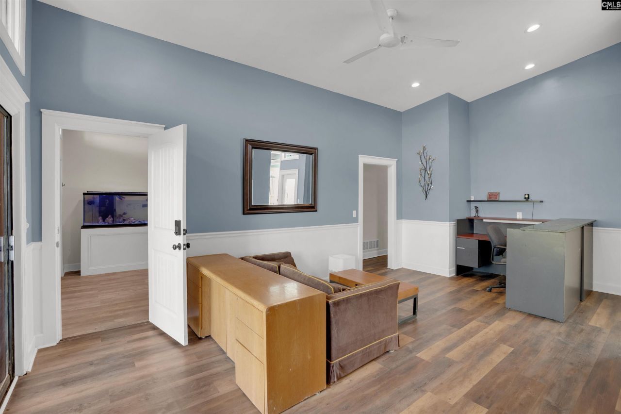 128 Latonea Drive  Photo 10