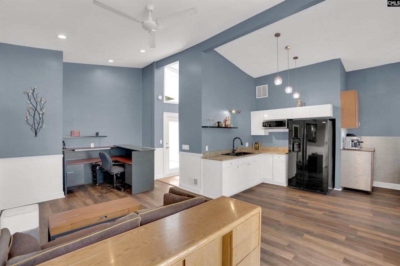 128 Latonea Drive  Photo 11