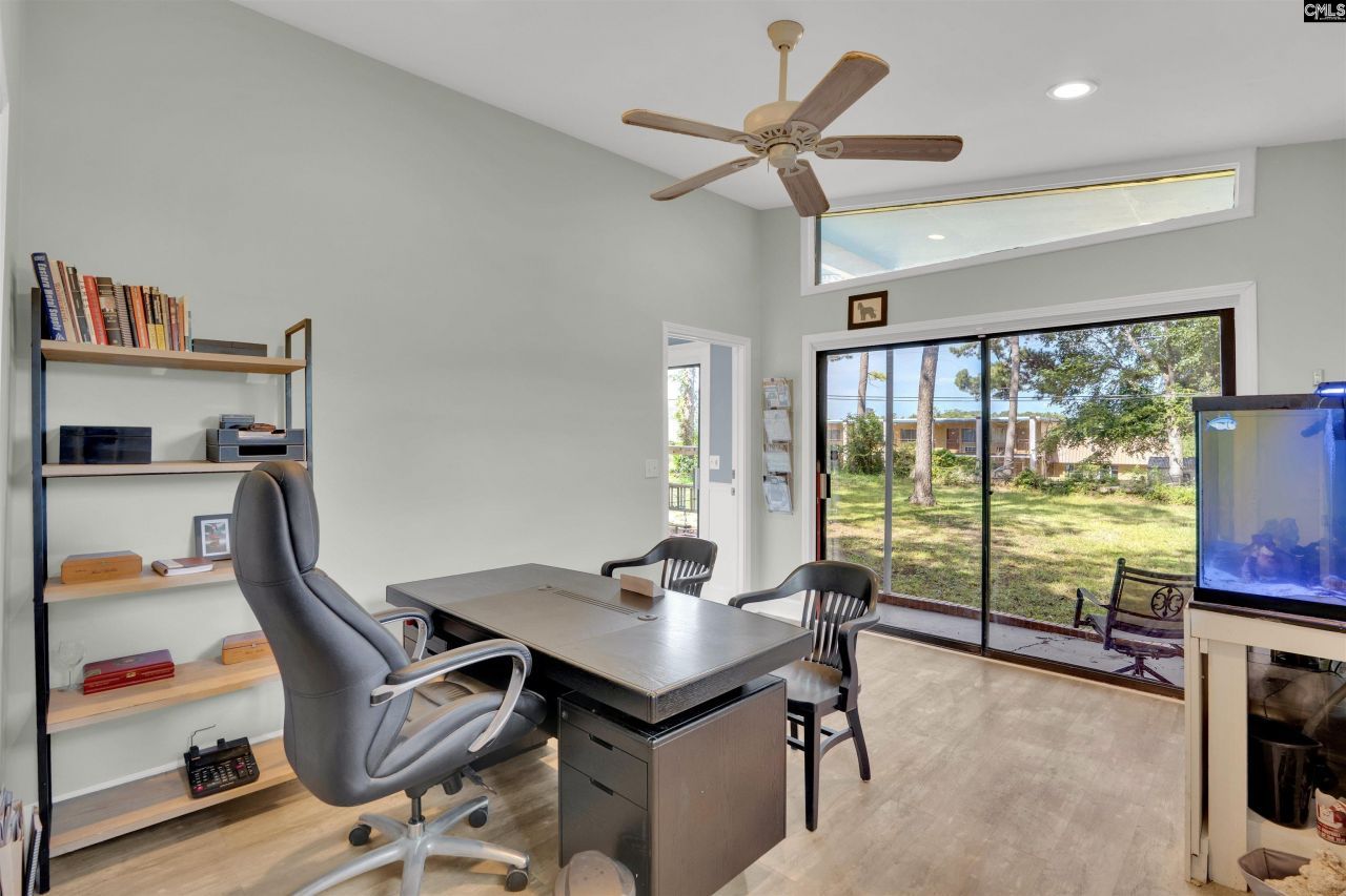 128 Latonea Drive  Photo 17