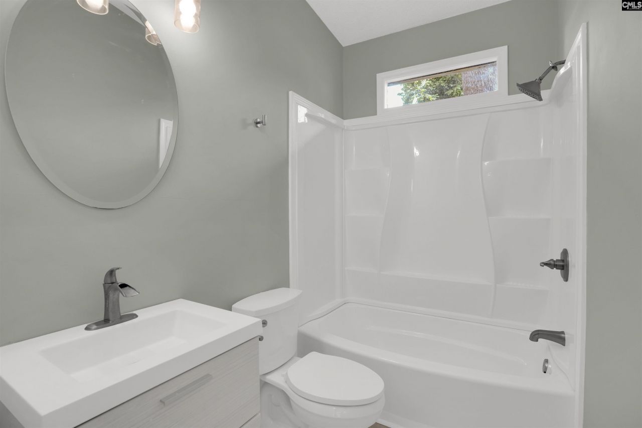 128 Latonea Drive  Photo 22