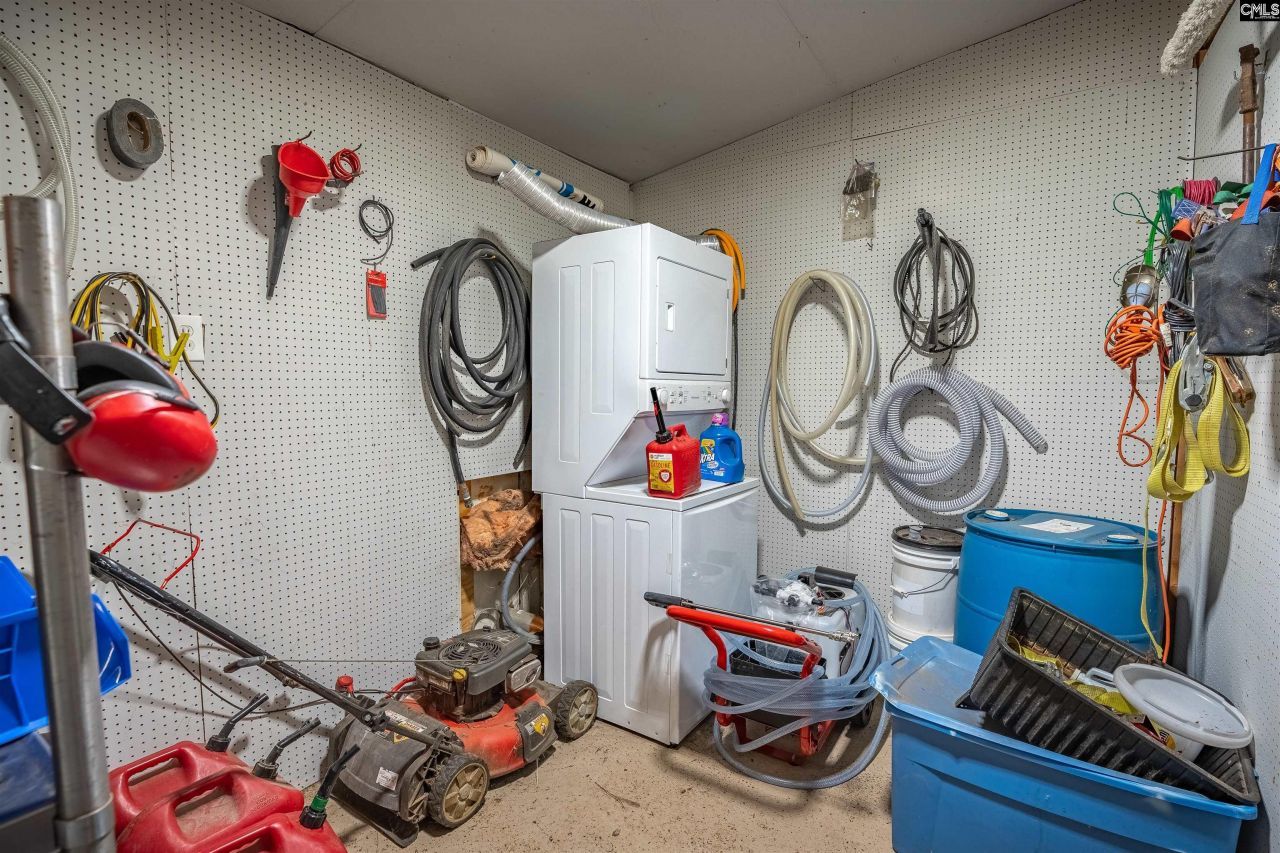 128 Latonea Drive  Photo 35