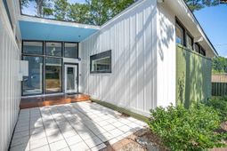 128 Latonea Drive  photo 4