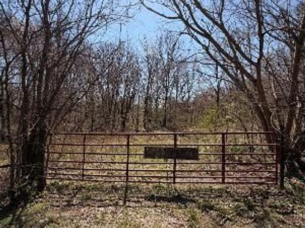 1639 E County Road, Wynnewood, OK 73098