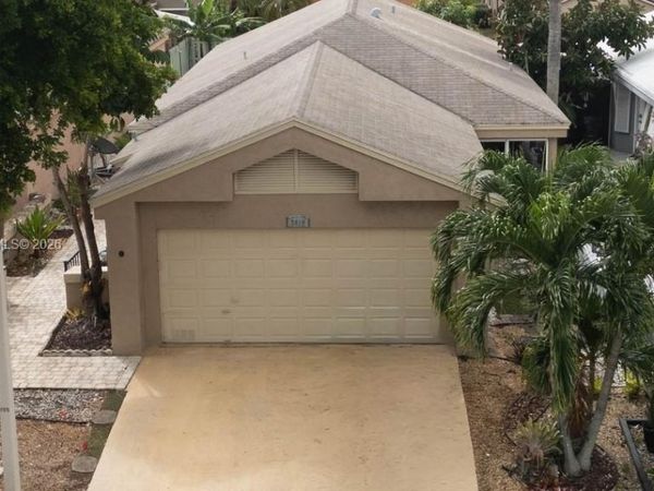 3460 NW 21st St , Coconut Creek, FL 33066