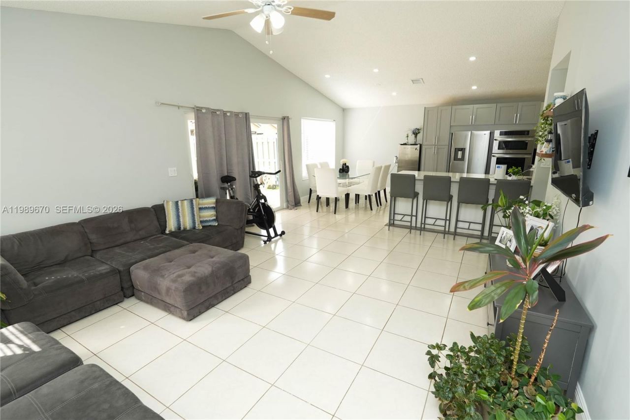 3460 NW 21st St , Coconut Creek, FL 33066 Photo