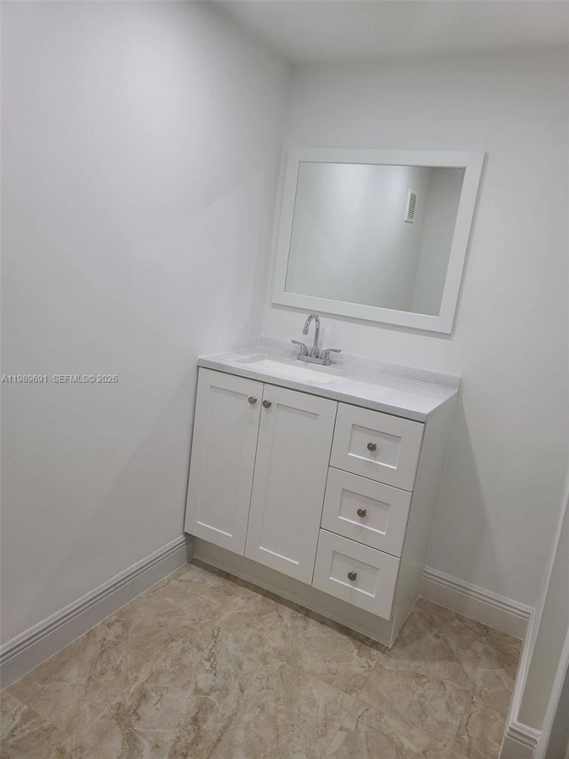 Please Call For Address, Unit K201, Miami, FL 33172 Photo