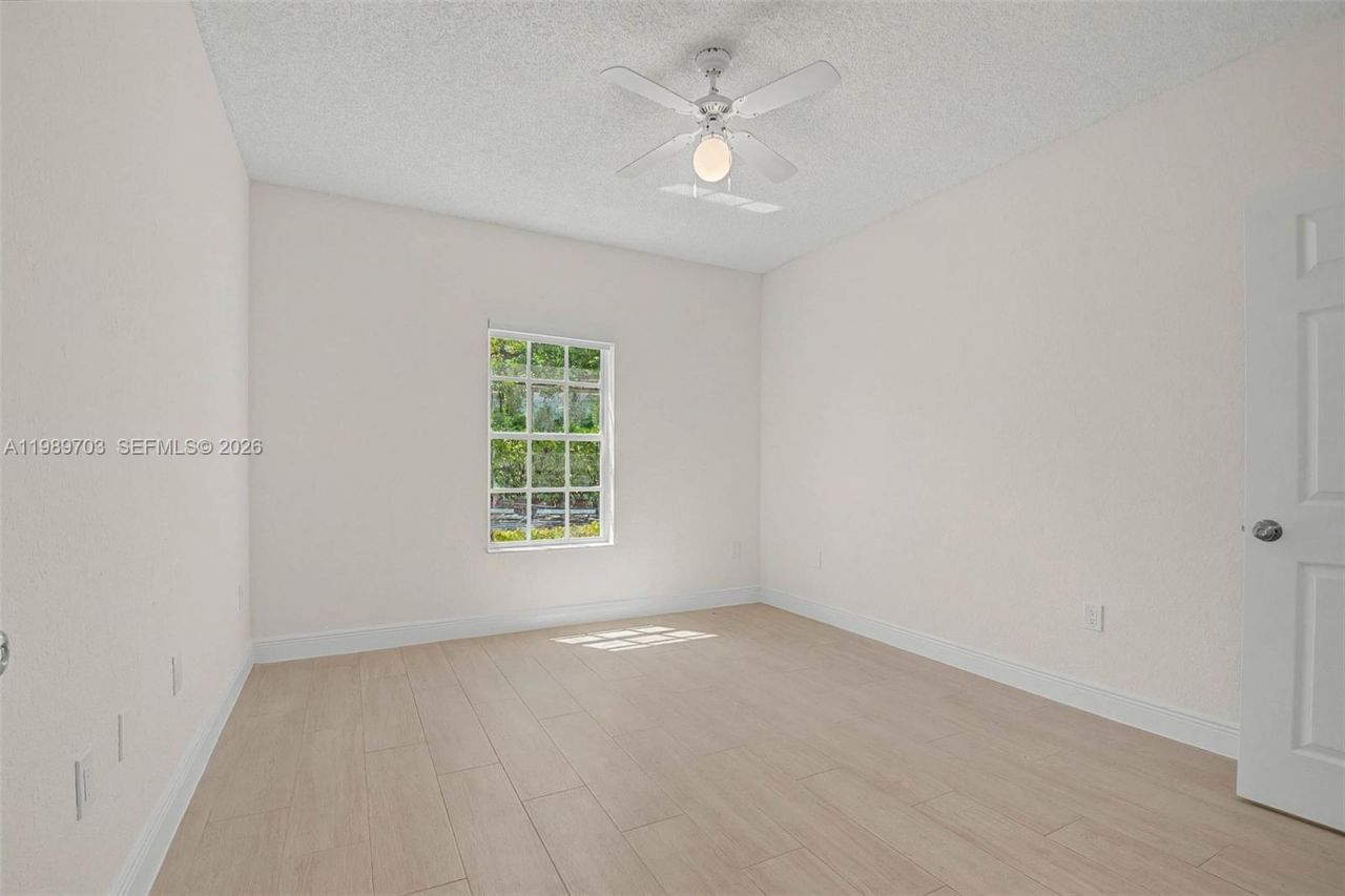 7000 SW 80th St, Unit 103, Miami, FL 33143 Photo