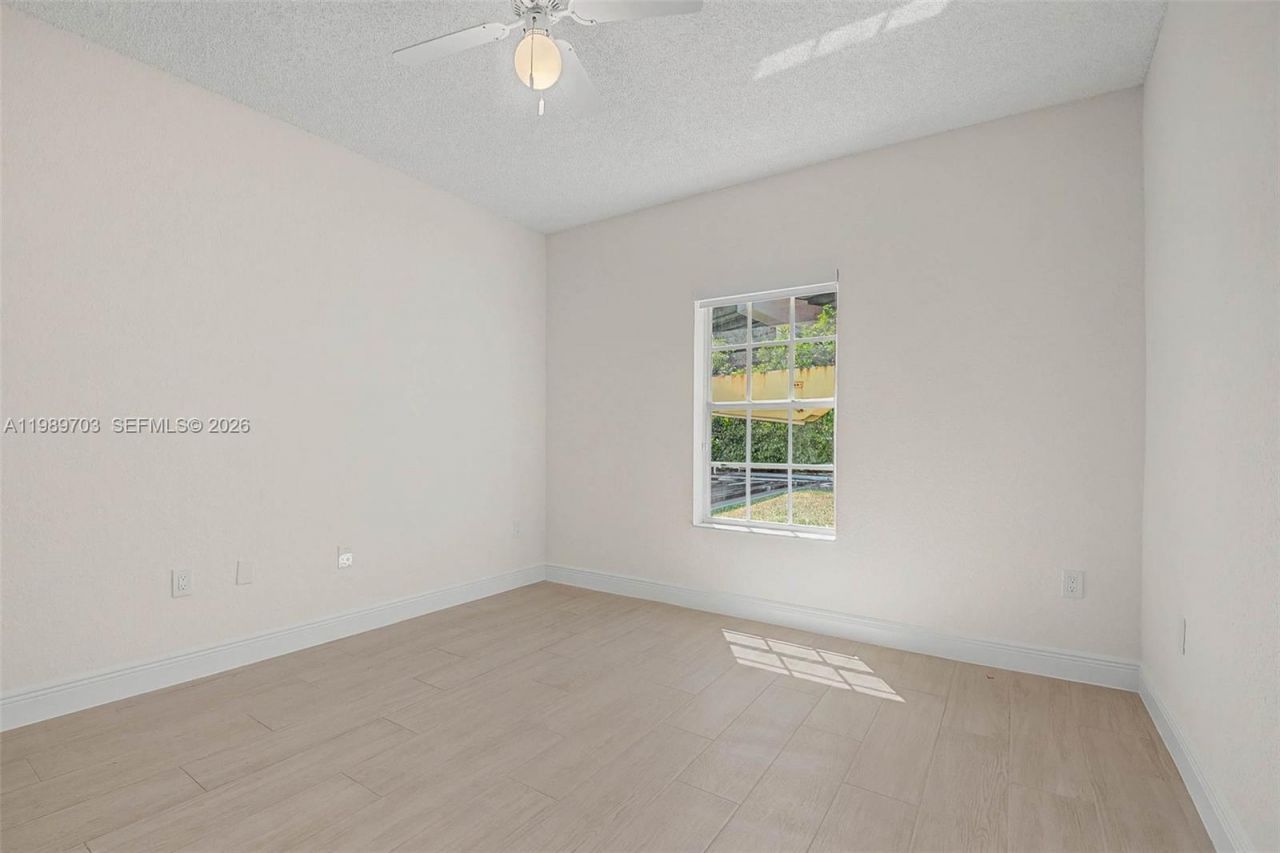 7000 SW 80th St, Unit 103, Miami, FL 33143 Photo