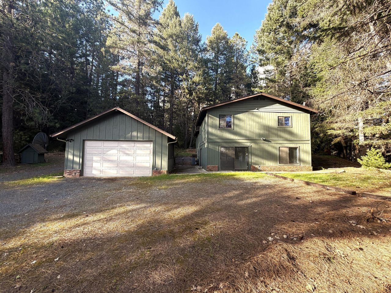 250 Tunnel Creek Road, Grants Pass, OR 97526 Main Photo