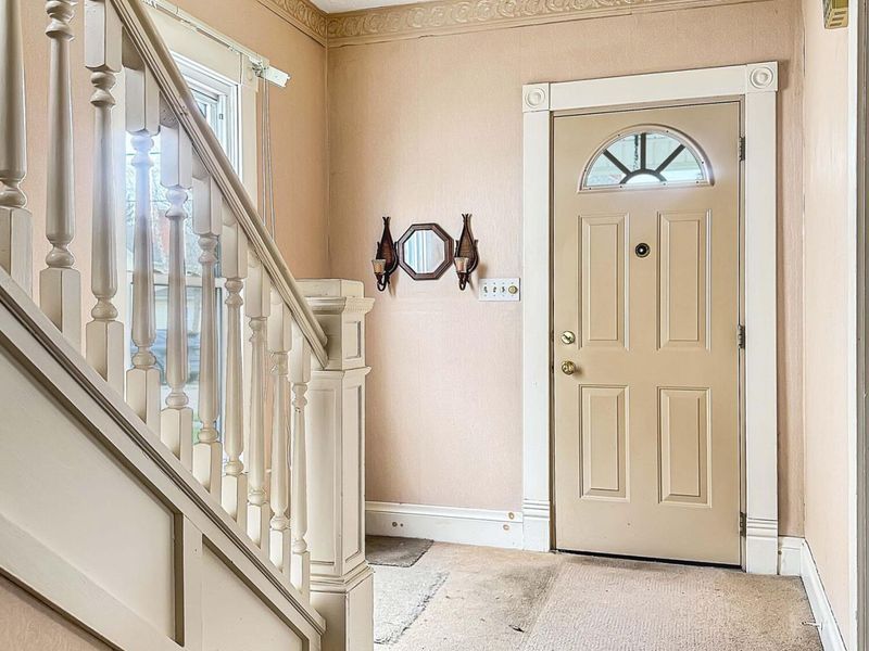 542 S Walnut Street, Urbana, OH 43078 Photo 9