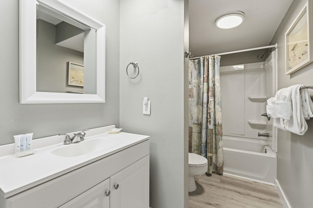 5507 N Ocean Blvd. Photo 20