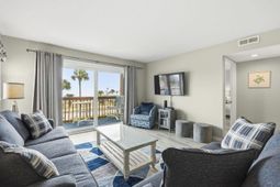 5507 N Ocean Blvd. photo 4