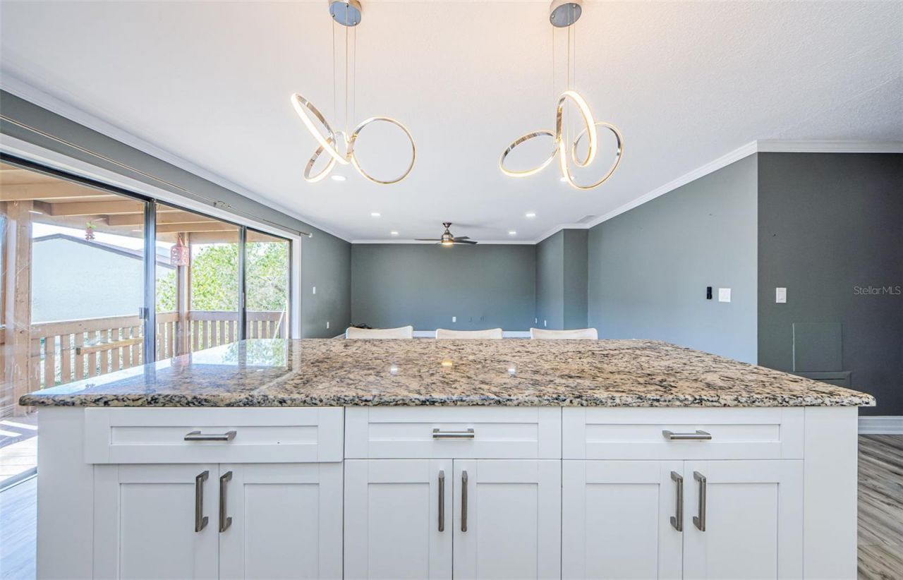 722 116th Ave N , Unit 2002, Saint Petersburg, FL 33716 Photo