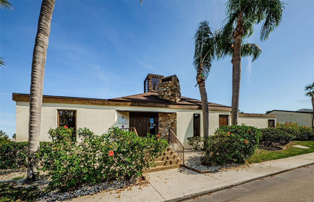 722 116th Ave N , Unit 2002, Saint Petersburg, FL 33716 Photo