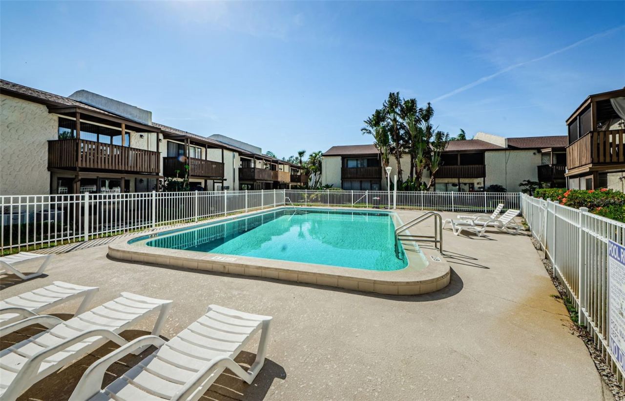 722 116th Ave N , Unit 2002, Saint Petersburg, FL 33716 Photo