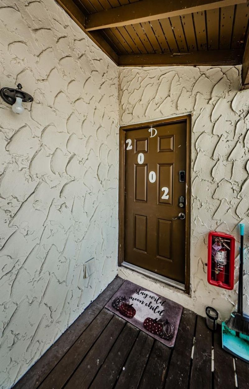 722 116th Ave N , Unit 2002, Saint Petersburg, FL 33716 Photo