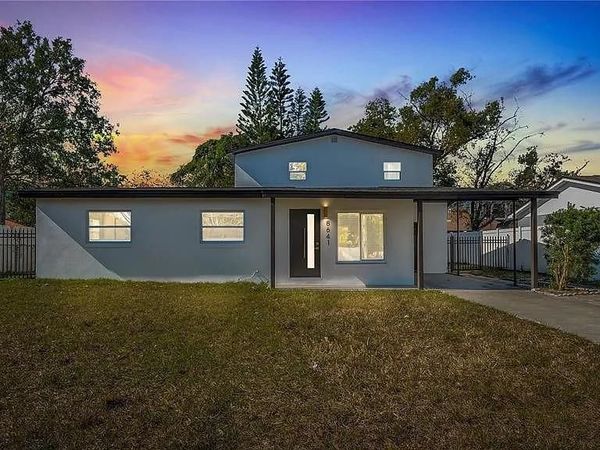 8641 MAY CIRCLE , TAMPA, FL 33614