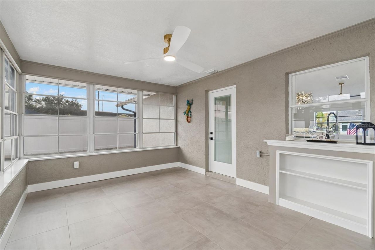 11238 Owl Lane, Port Richey, FL 34668 Photo