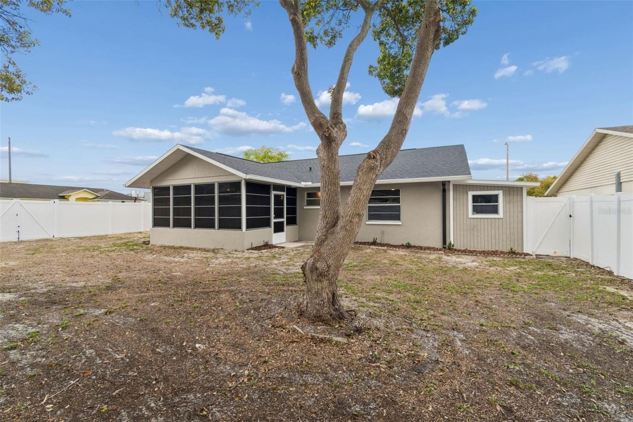 11238 Owl Lane, Port Richey, FL 34668 Photo