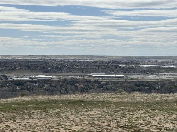 3569 E Interstellar Ct, Boise, ID 83712