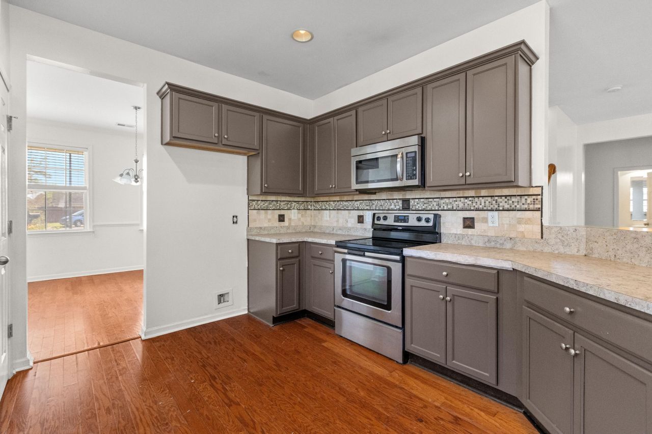 514 Fellers Court Photo 12