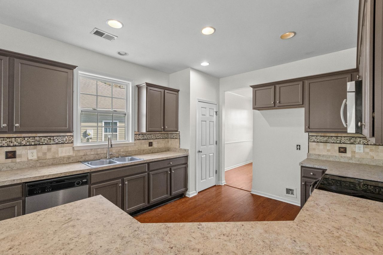 514 Fellers Court Photo 15