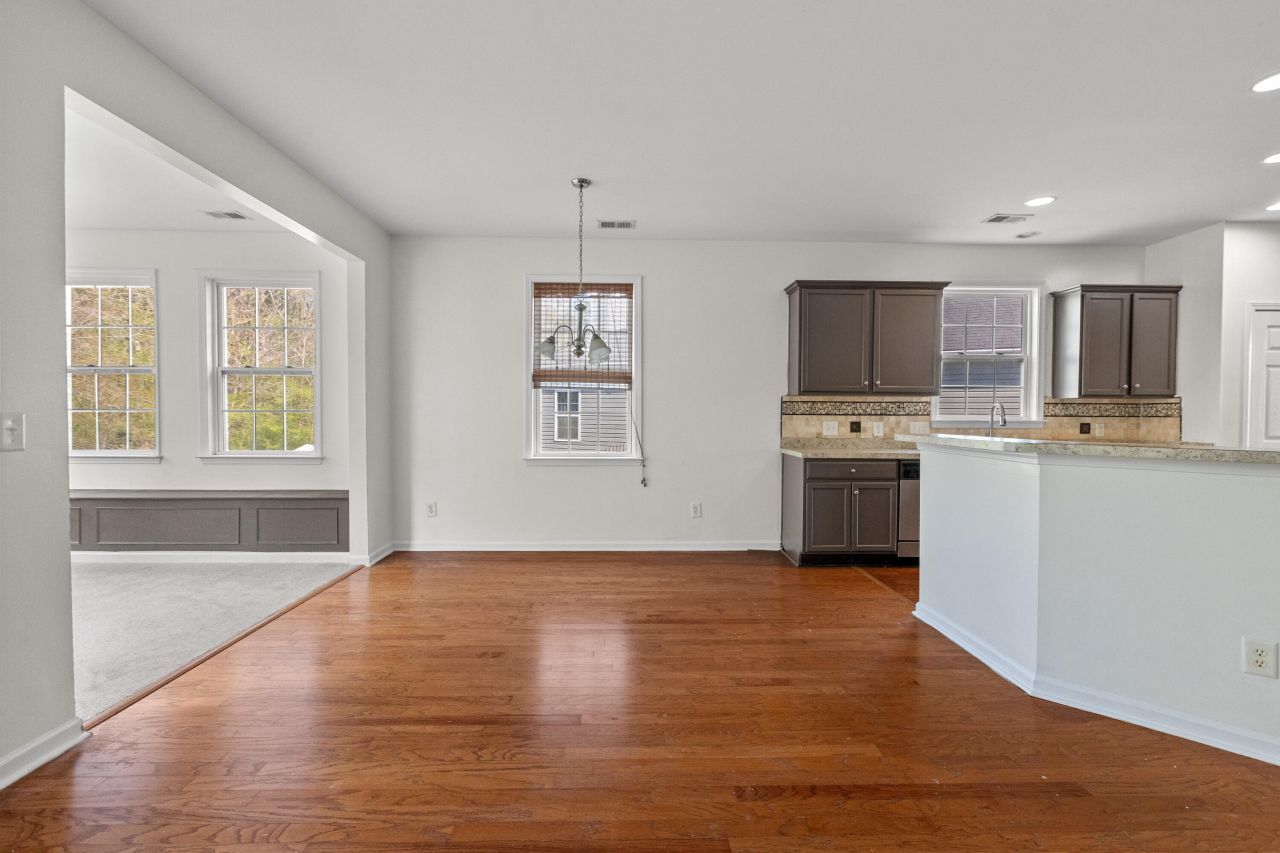 514 Fellers Court Photo 16