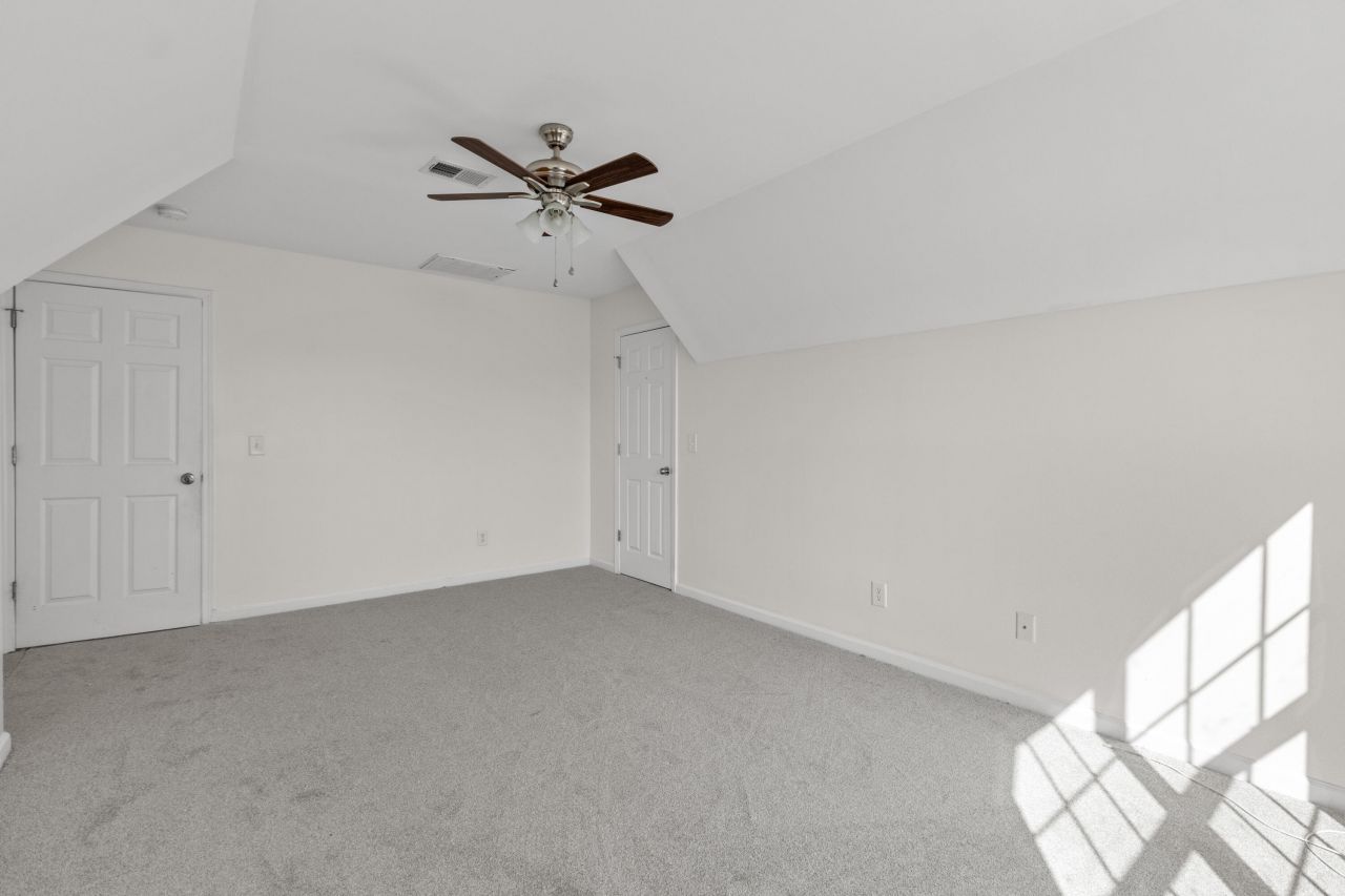 514 Fellers Court Photo 27