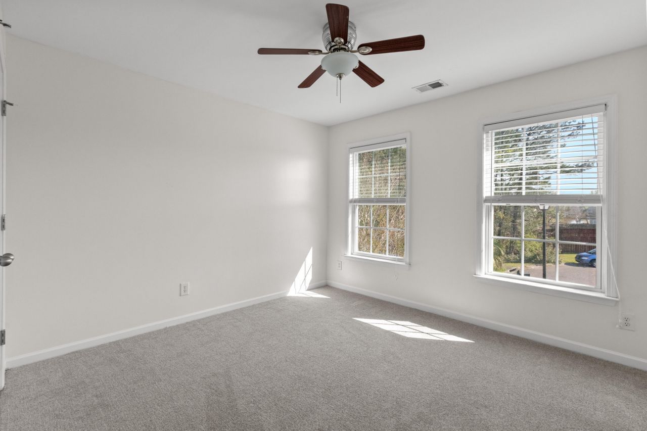 514 Fellers Court Photo 29