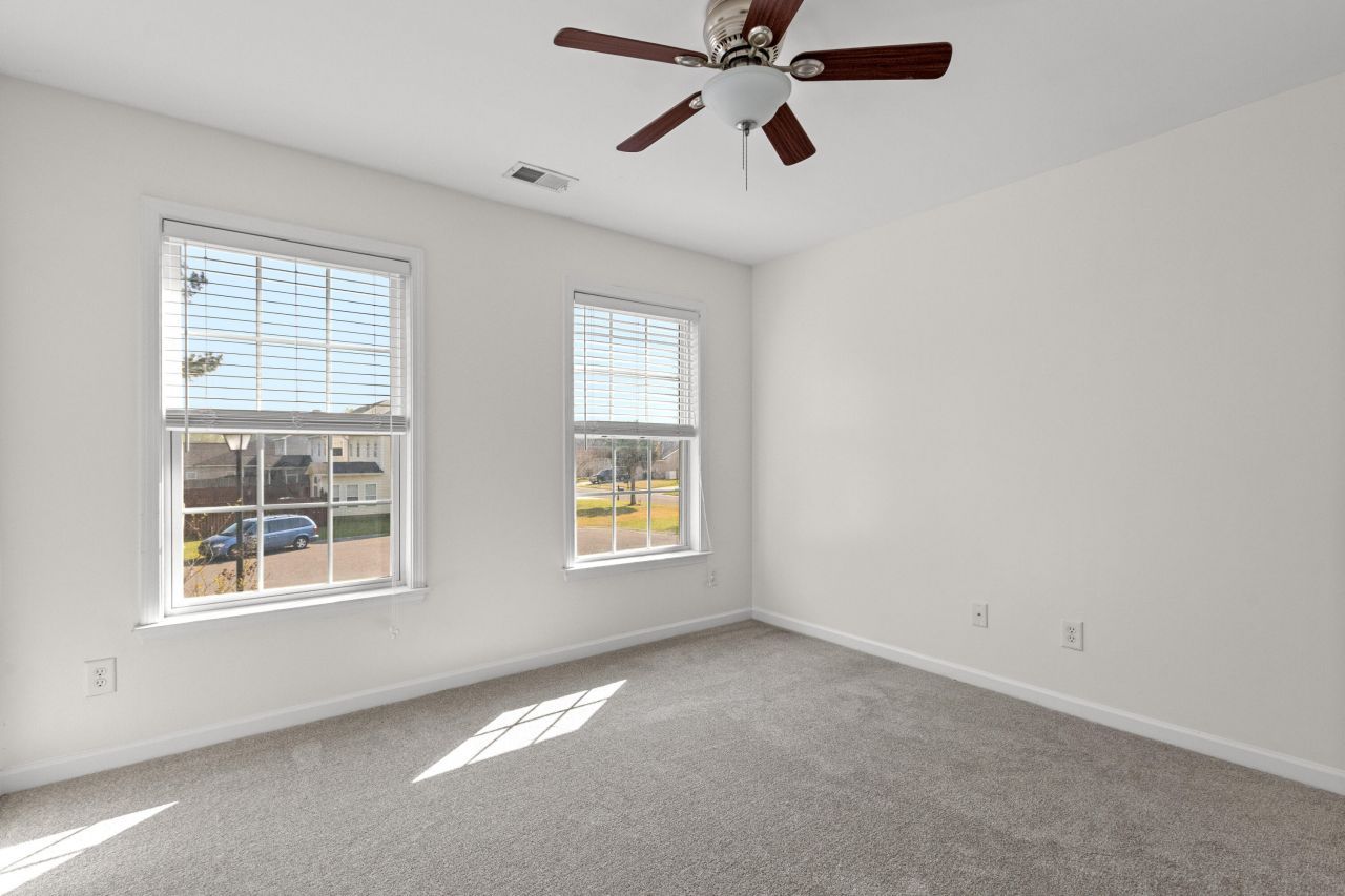 514 Fellers Court Photo 31