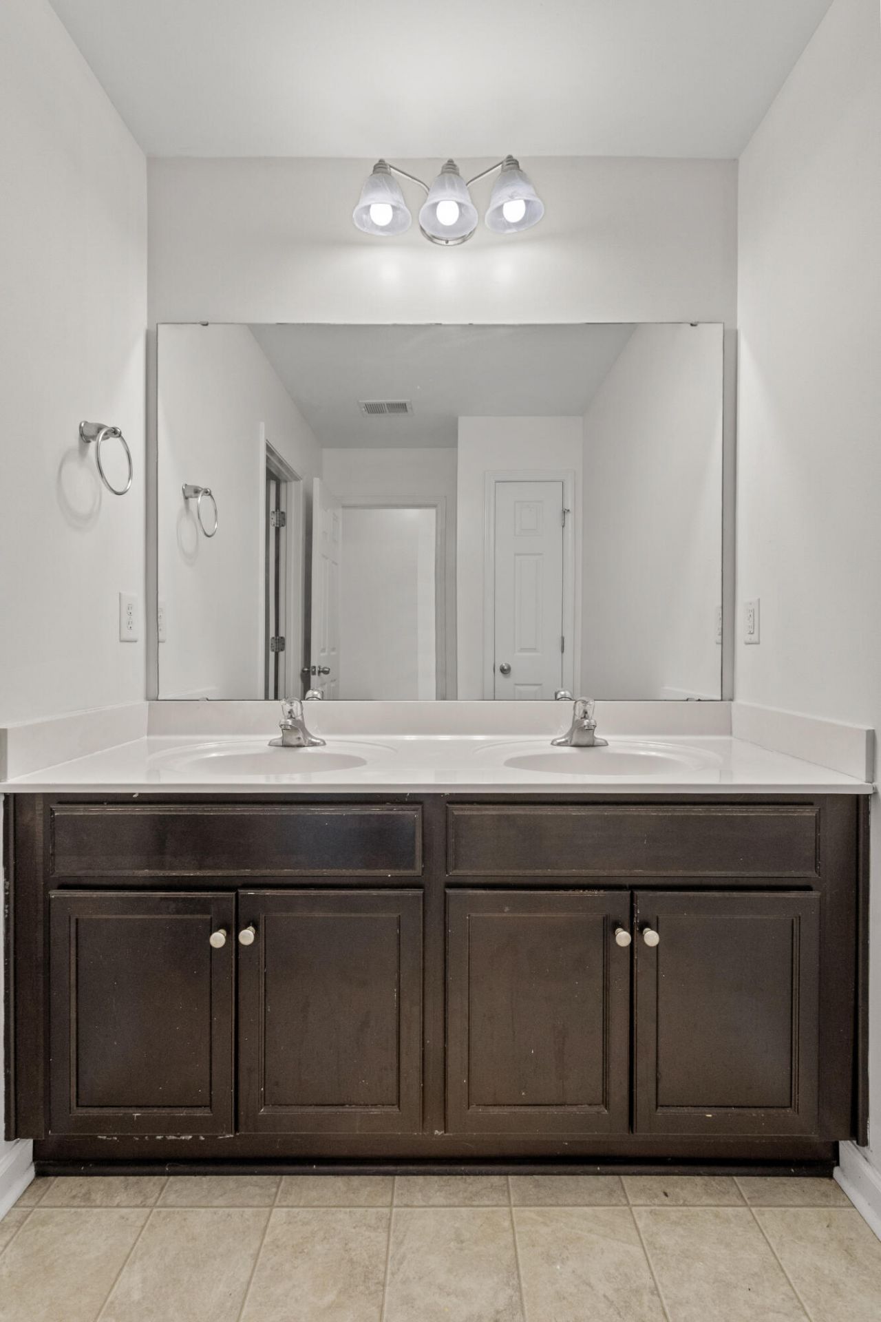 514 Fellers Court Photo 32