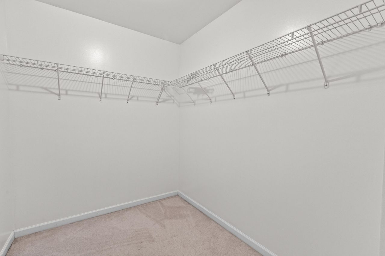 514 Fellers Court Photo 40